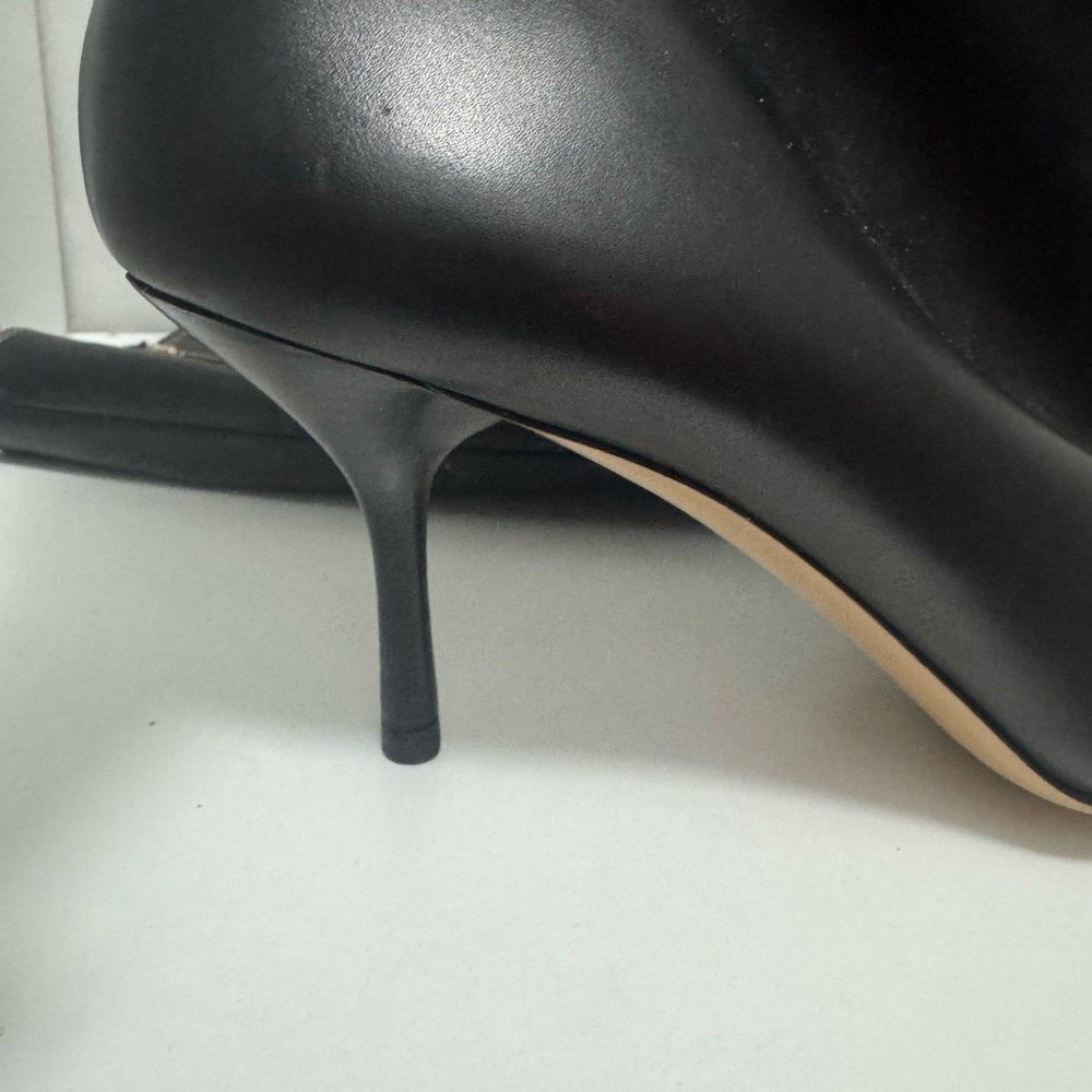 Gucci Black Leather Women's Boots - Picture 4 of 9